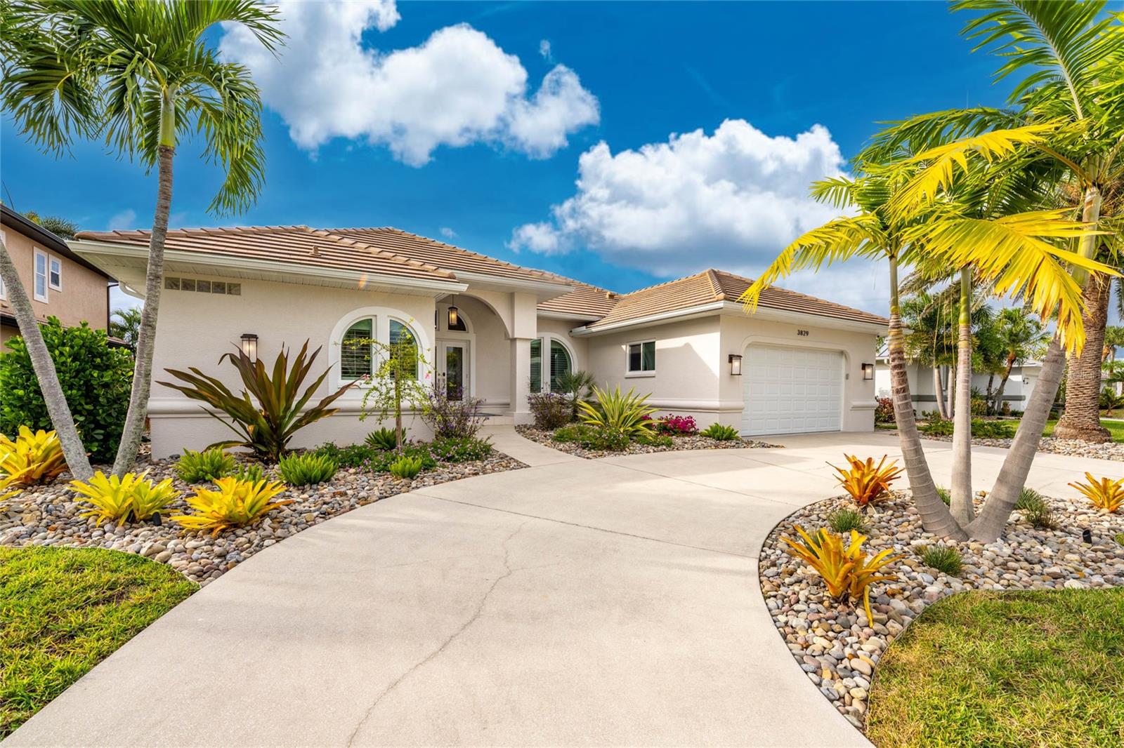 PUNTA GORDA ISLES SEC 12 - Residential