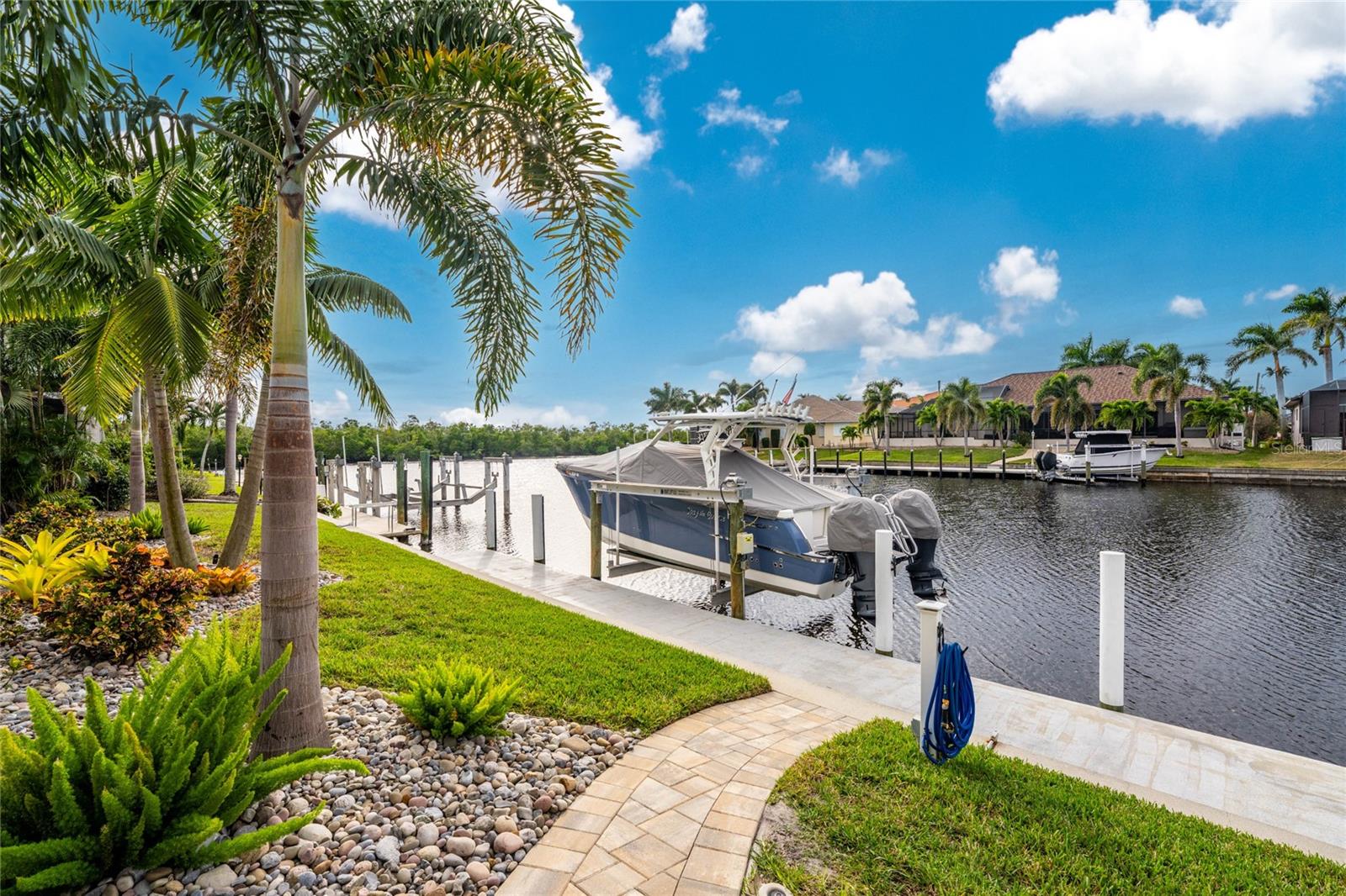 PUNTA GORDA ISLES SEC 12 - Residential