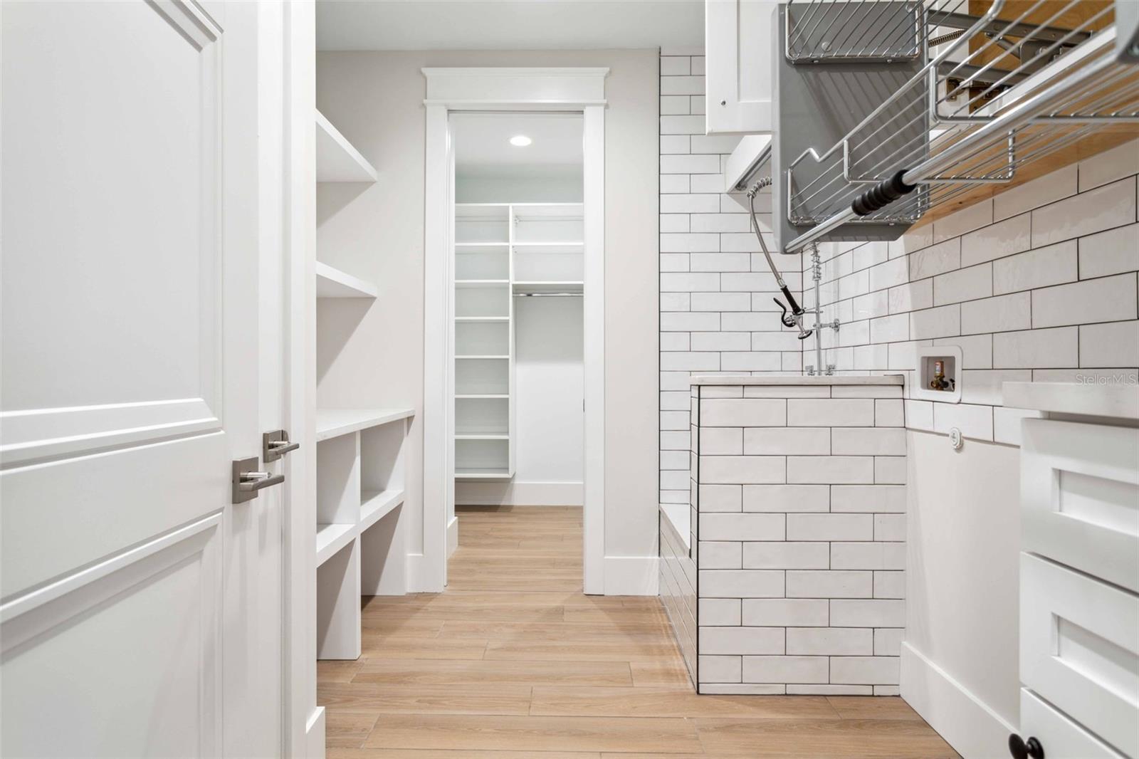 LYNWOOD - Residential