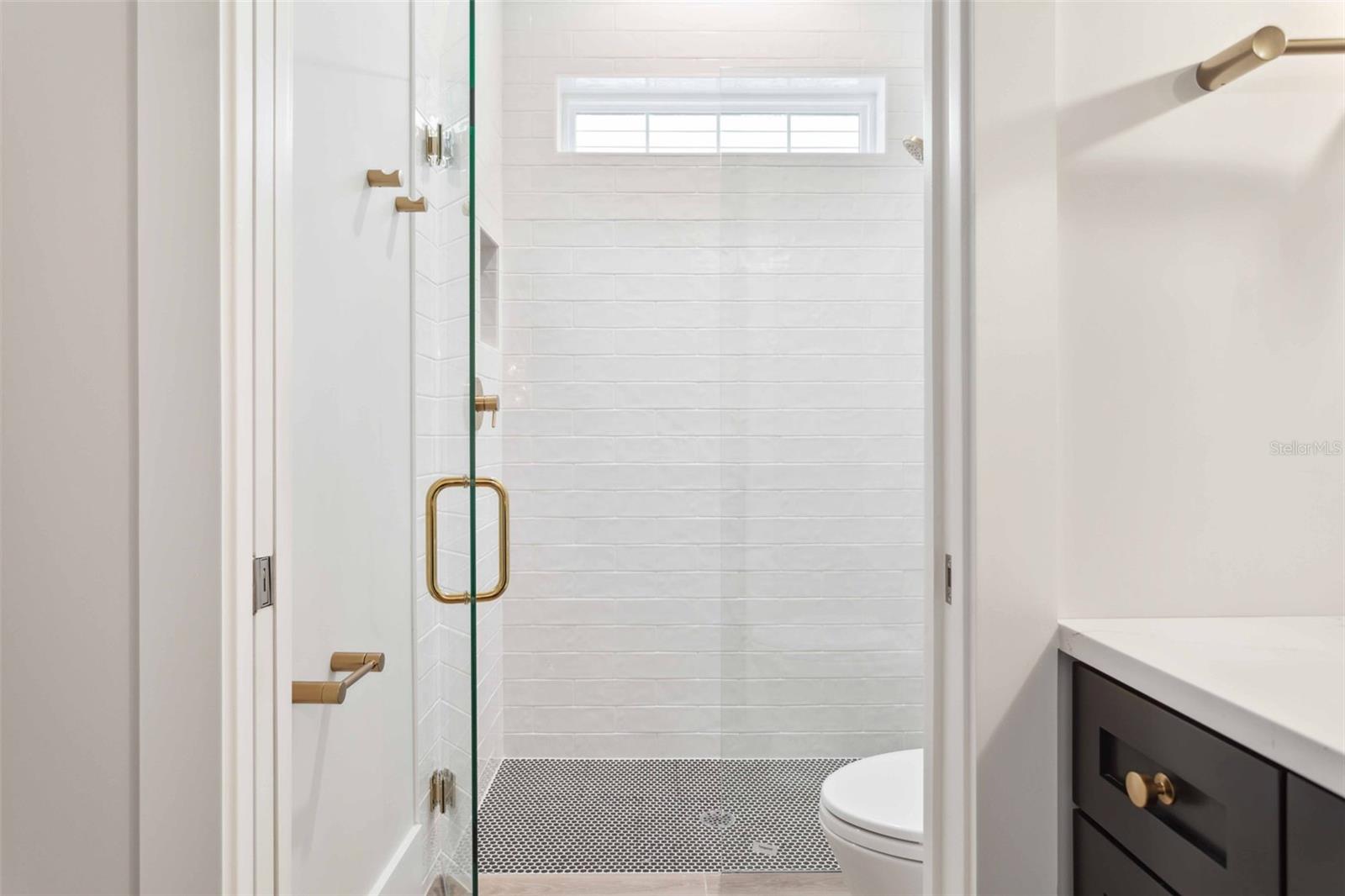 LYNWOOD - Residential