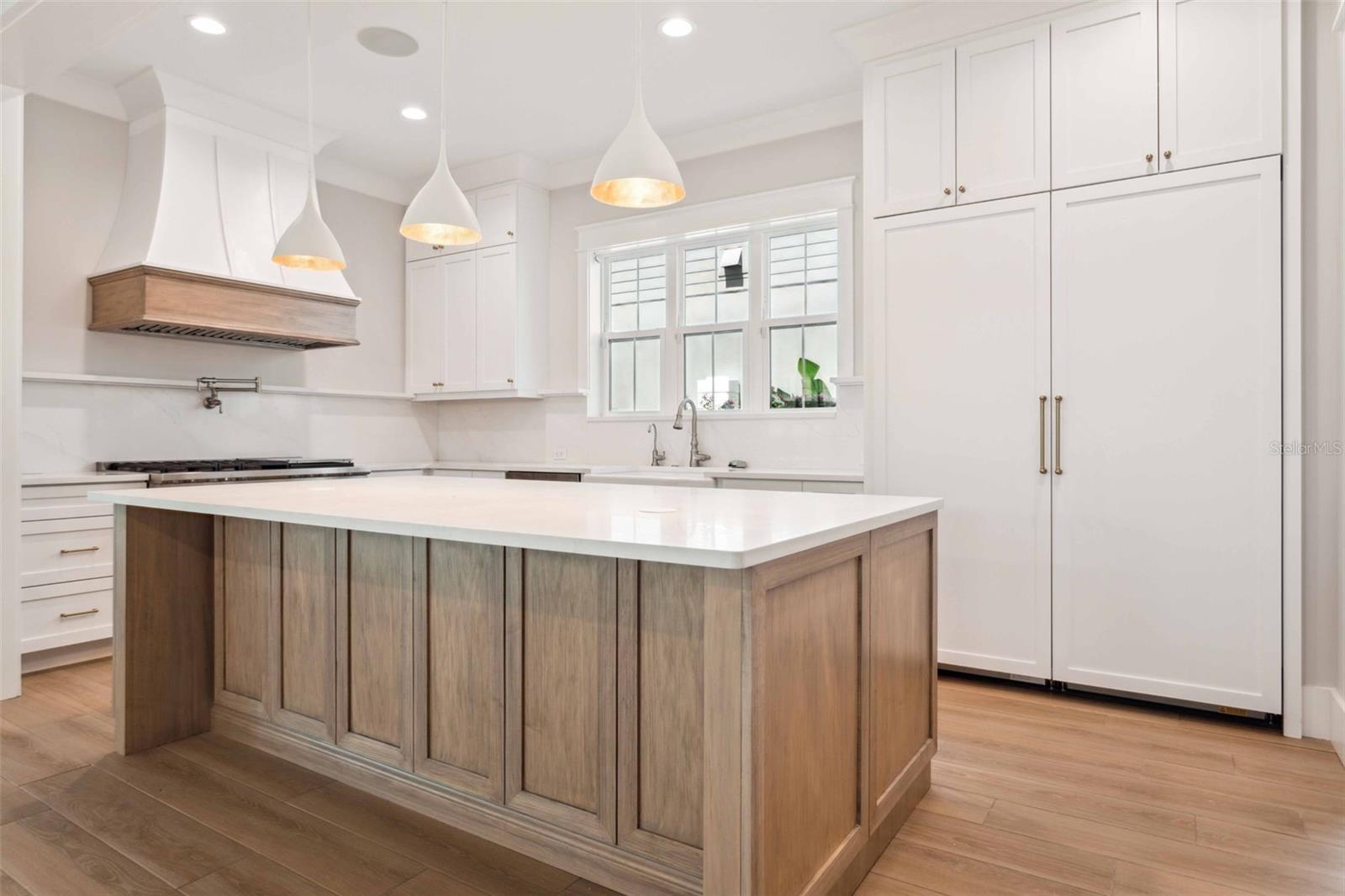 LYNWOOD - Residential