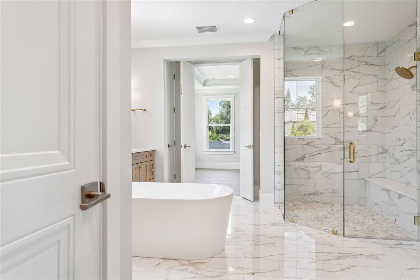 LYNWOOD - Residential