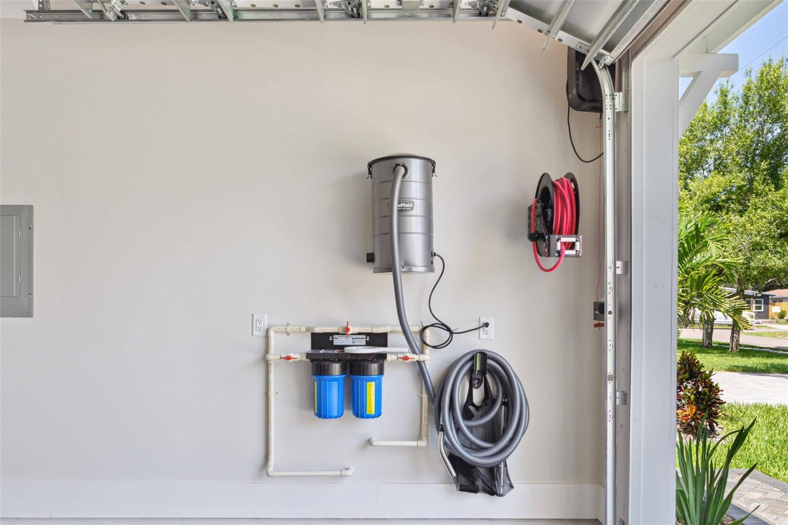 LYNWOOD - Residential