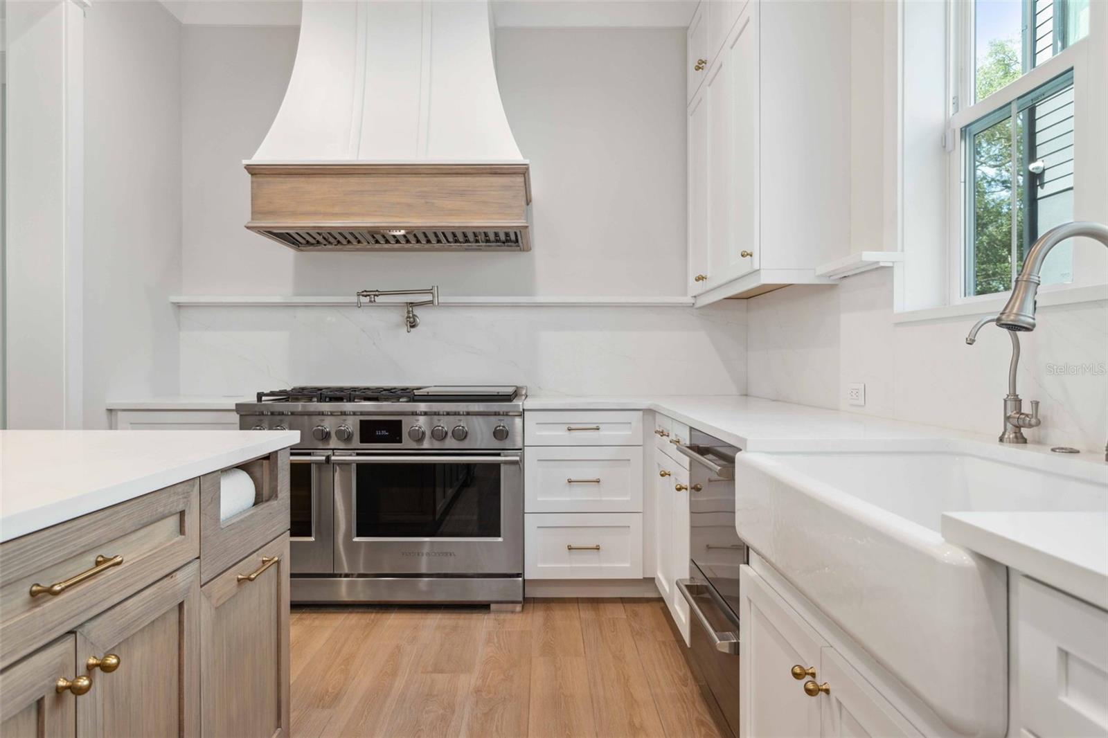 LYNWOOD - Residential