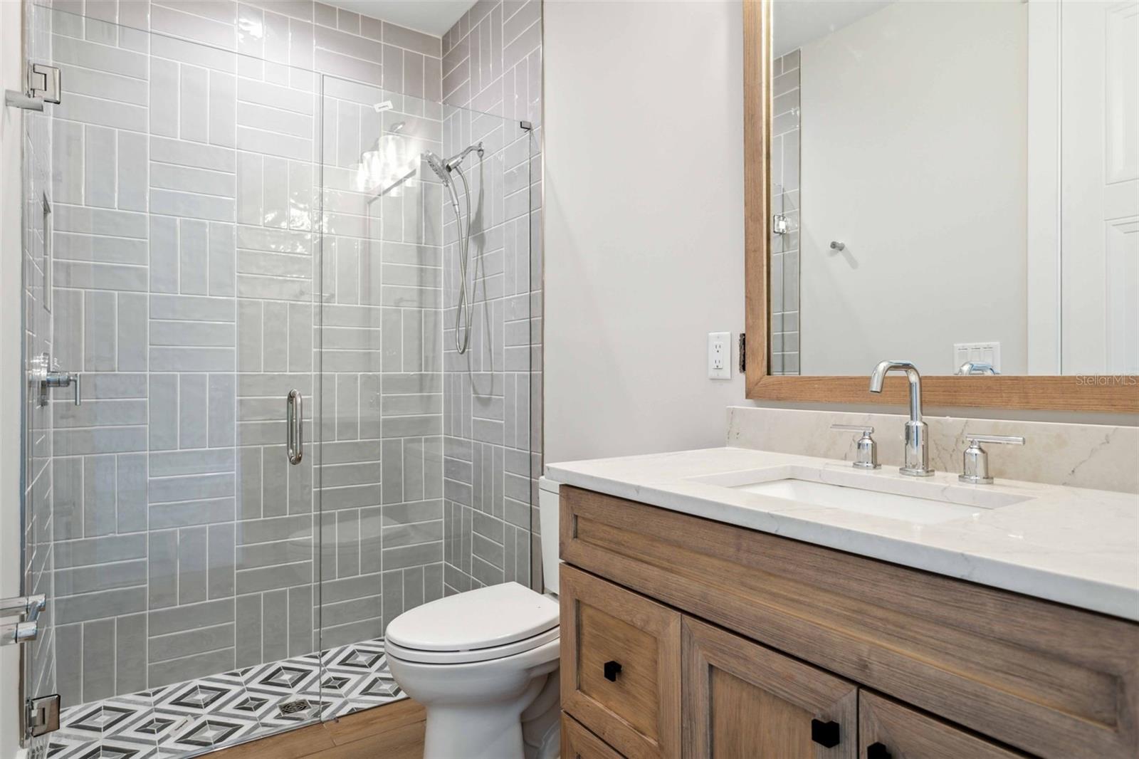 LYNWOOD - Residential