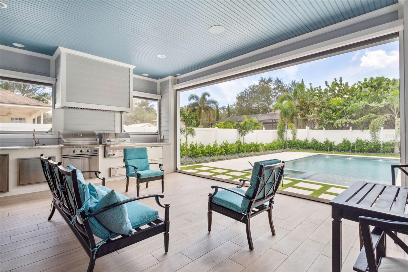 LYNWOOD - Residential