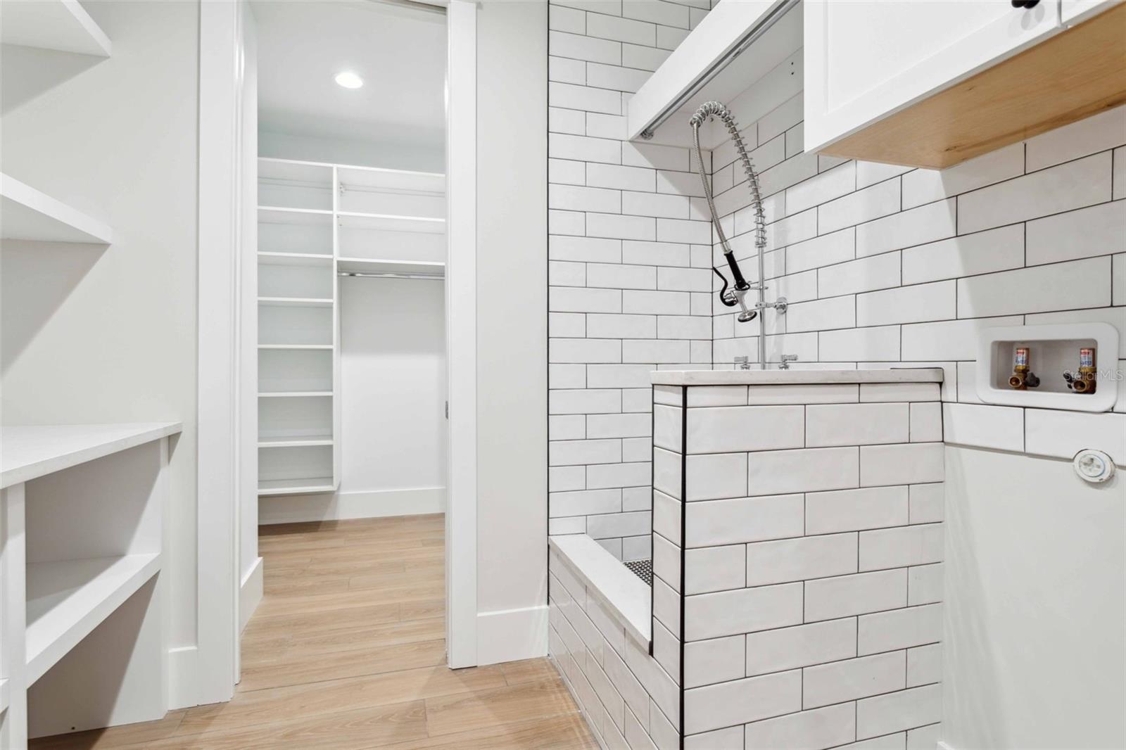 LYNWOOD - Residential