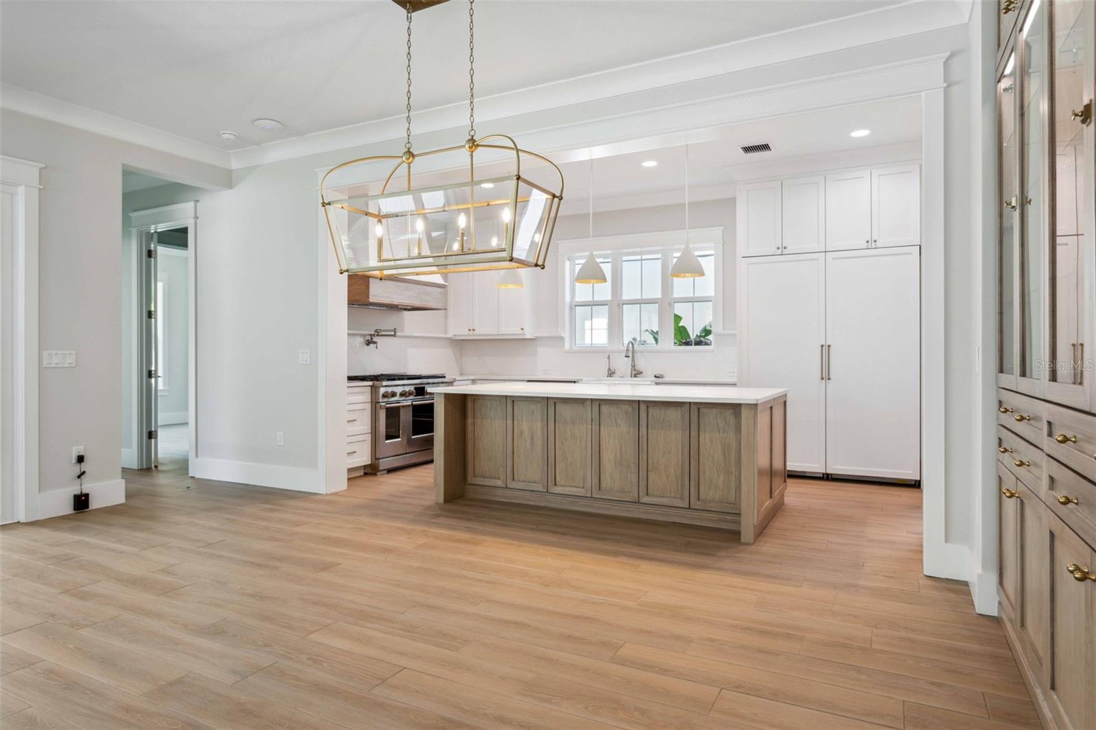 LYNWOOD - Residential