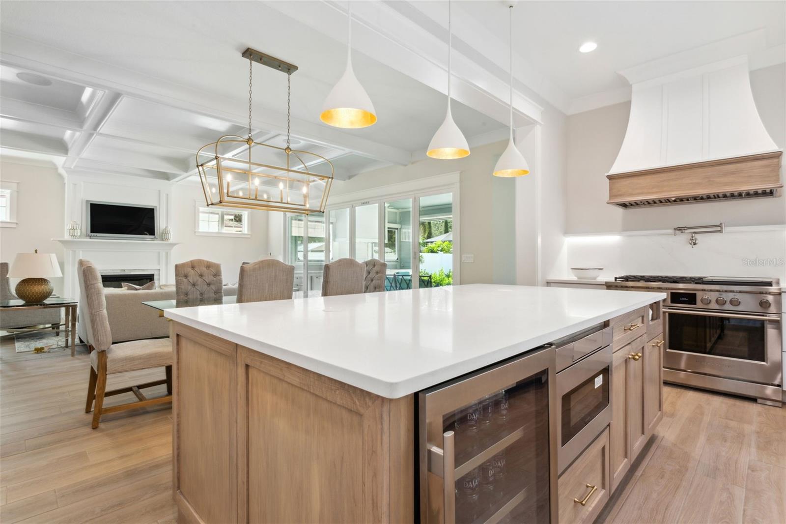 LYNWOOD - Residential