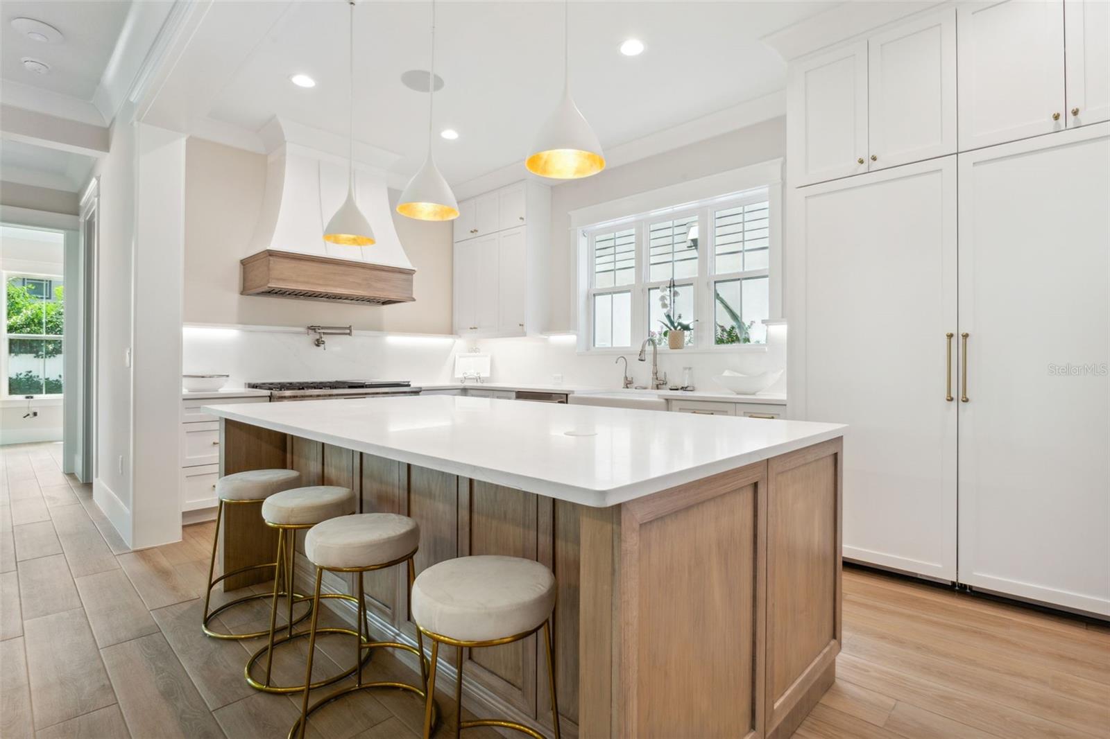 LYNWOOD - Residential