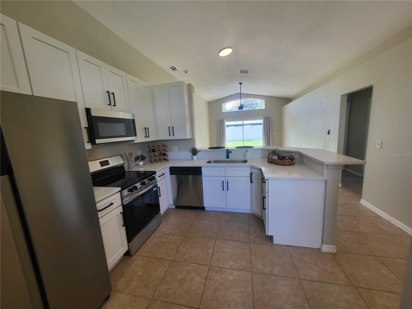 OAKTREE VILLAGE - Residential