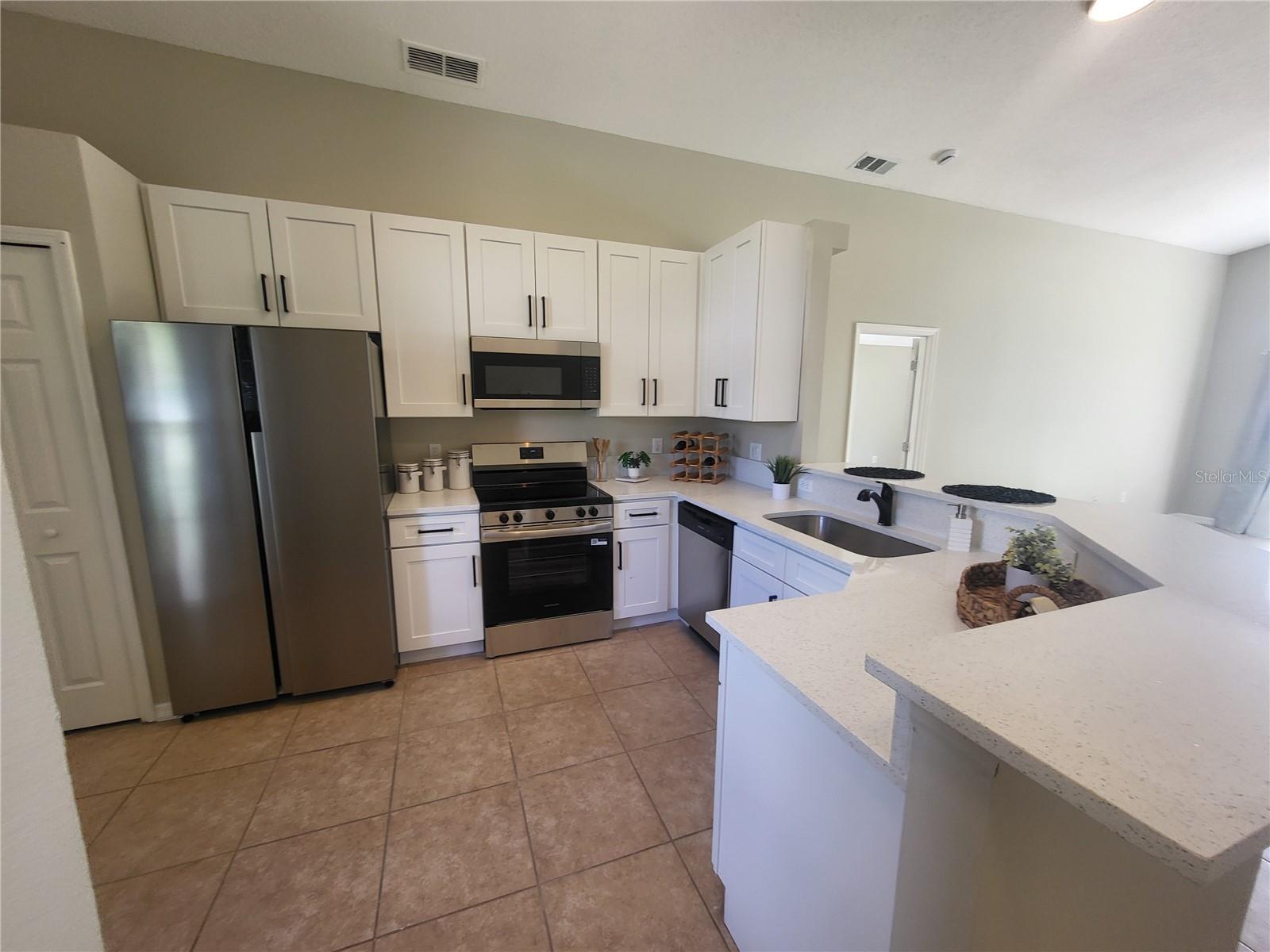 5266 CRISFIELD COURT