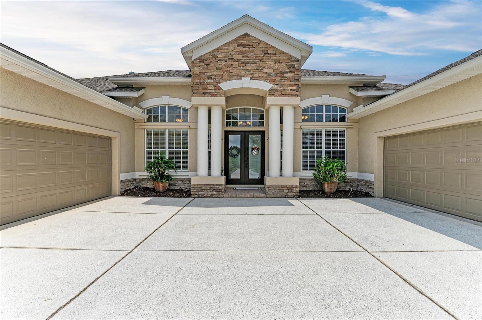 8103 SNOWY EGRET PLACE