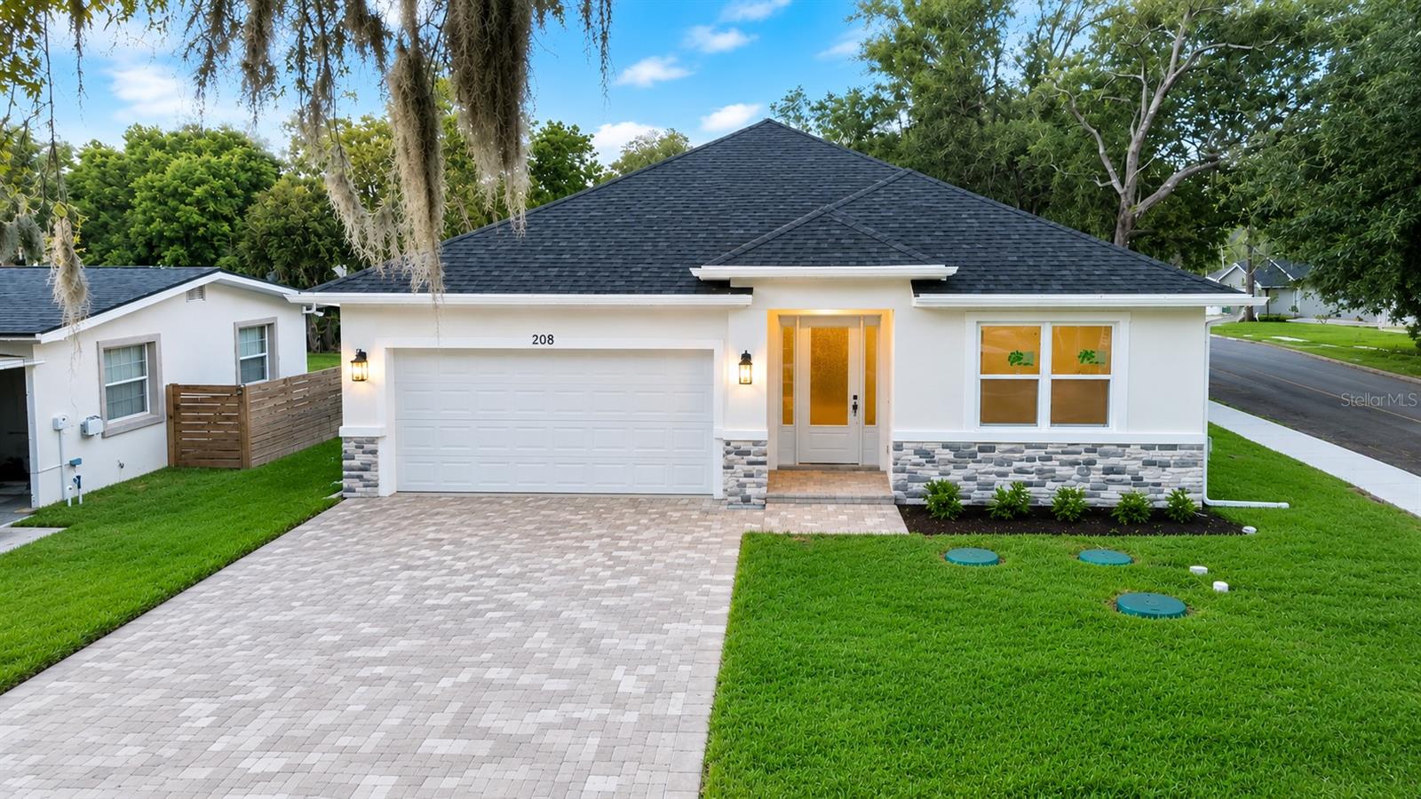 Photo 1 of 23 — 208 12TH AVENUE, LONGWOOD, FL 32750