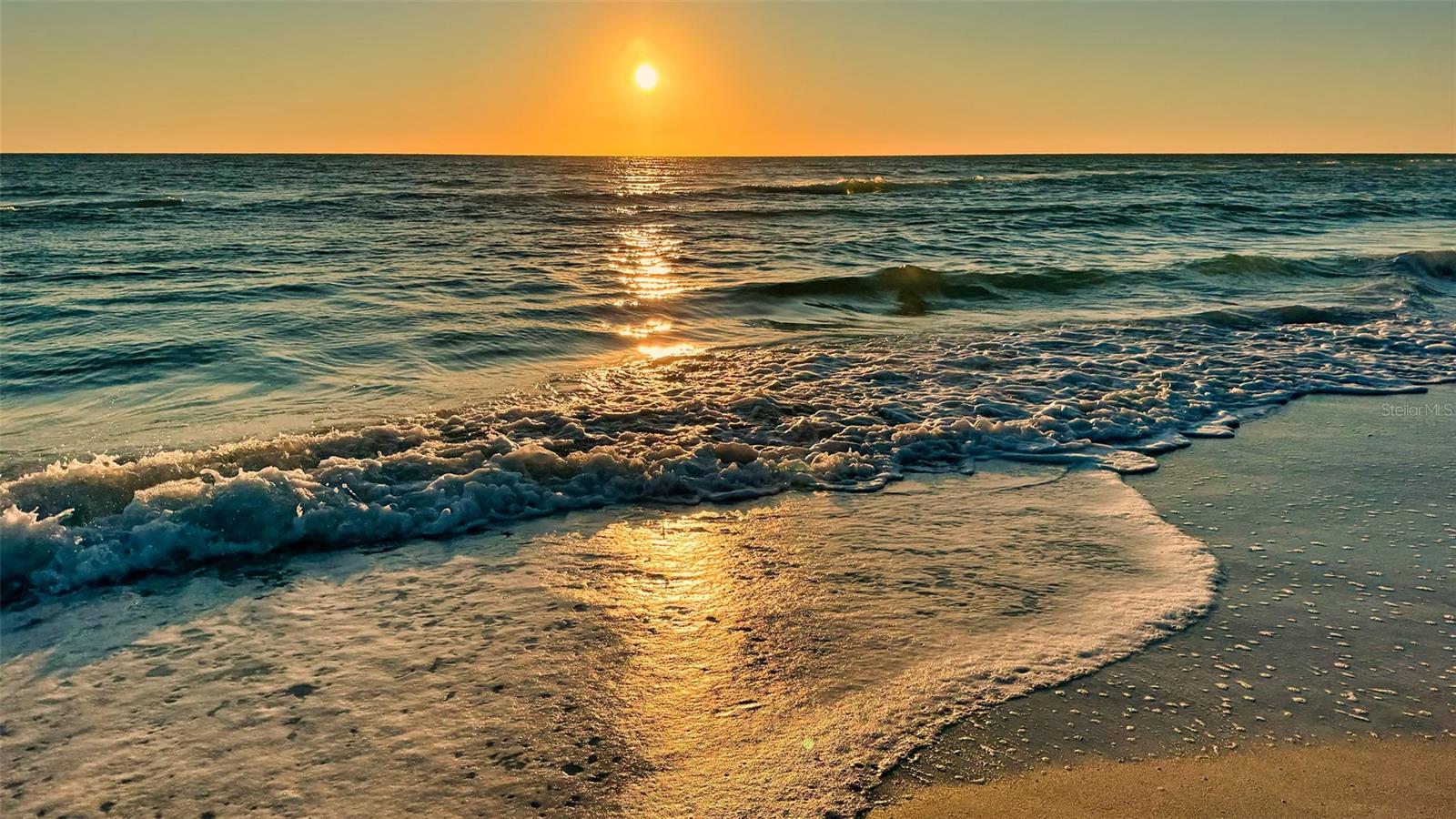 SLEEPY LAGOON - Residential