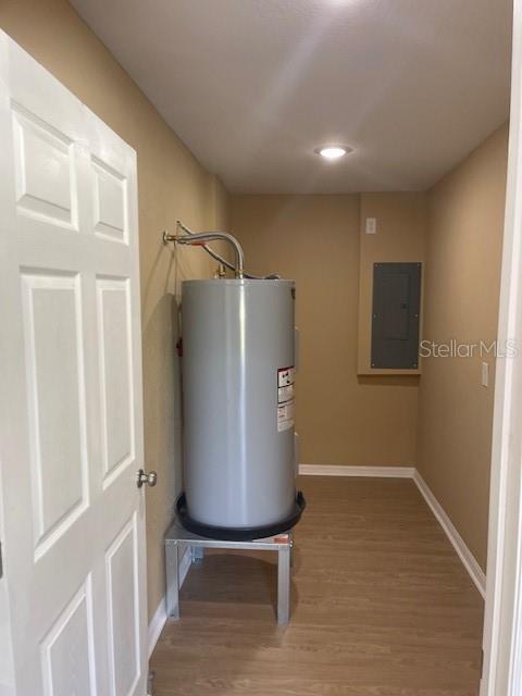 OCALA RDG UN 5 - Residential Lease