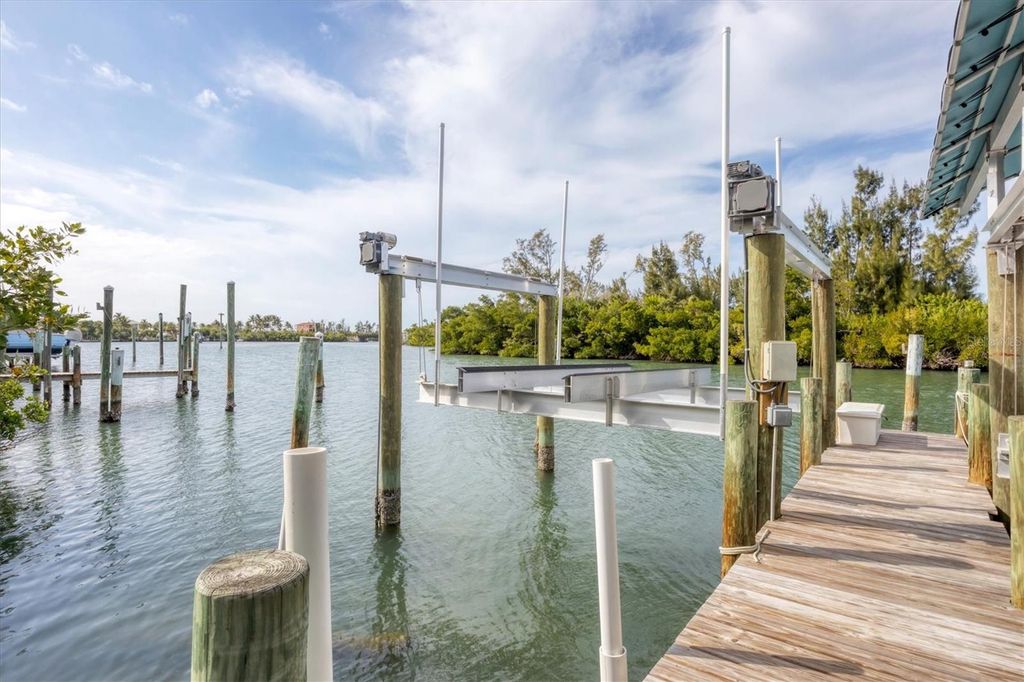 Photo of 6 Point Way, Placida, FL 33946 (MLS # D6145627)