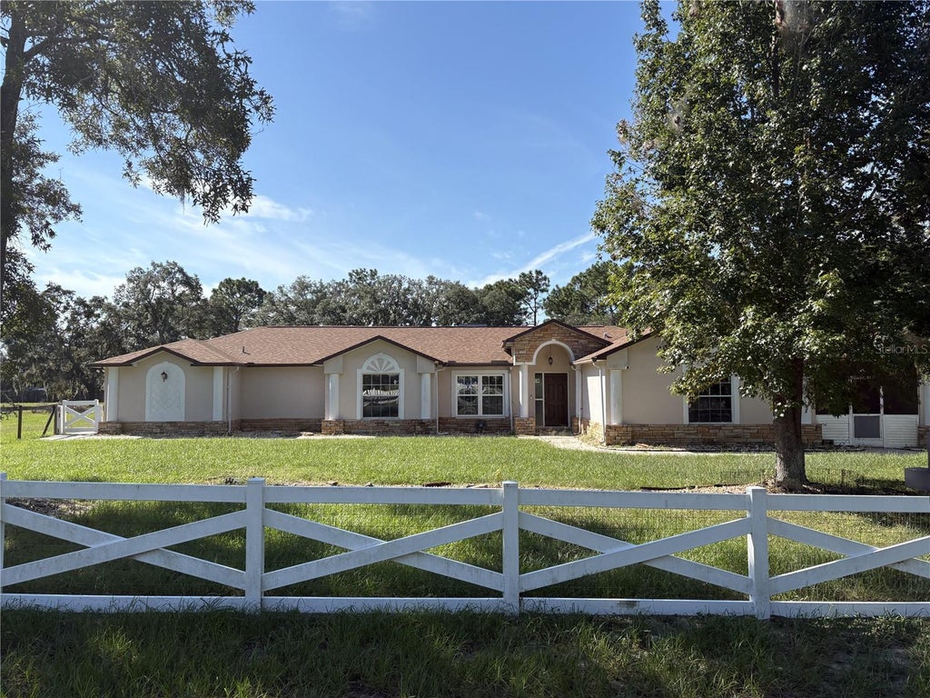 Photo of 5085 Bone Lane, Brooksville, FL 34604 (MLS # W7889880)