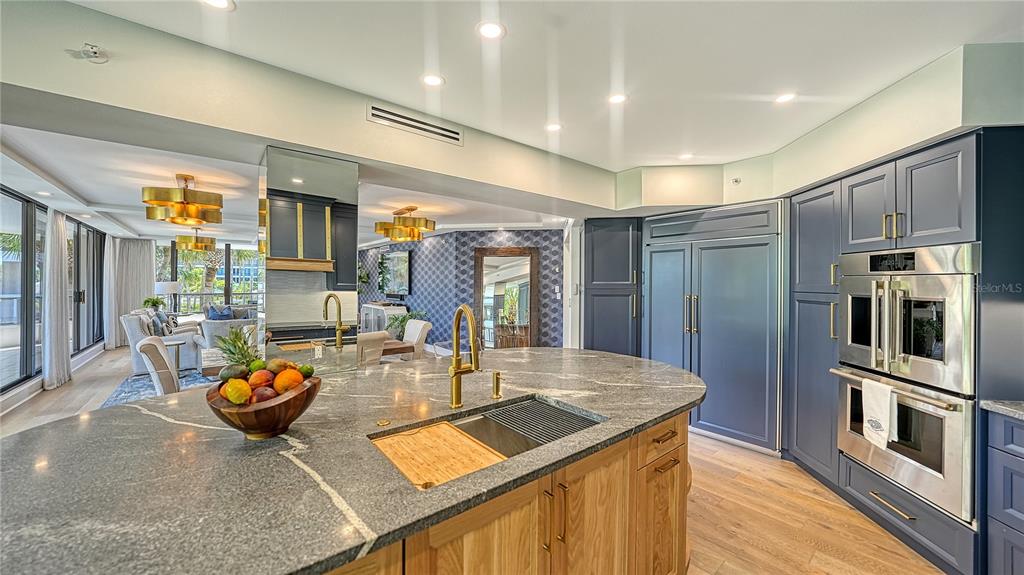 SANCTUARY II - Residential