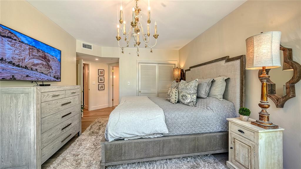 SANCTUARY II - Residential