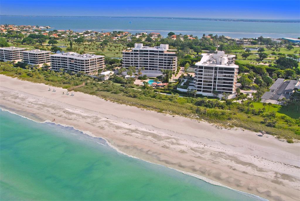 Stunning contemporary updates are the star of the show as soon as you enter this completely renovated three-bedroom residence at the Sanctuary. Perfectly situated behind the exclusive gates of Longboat Key Club, this gorgeous getaway is FURNISHED AND MOVE-IN READY! Room Feature: Linen Closet In Bath (Primary Bedroom).