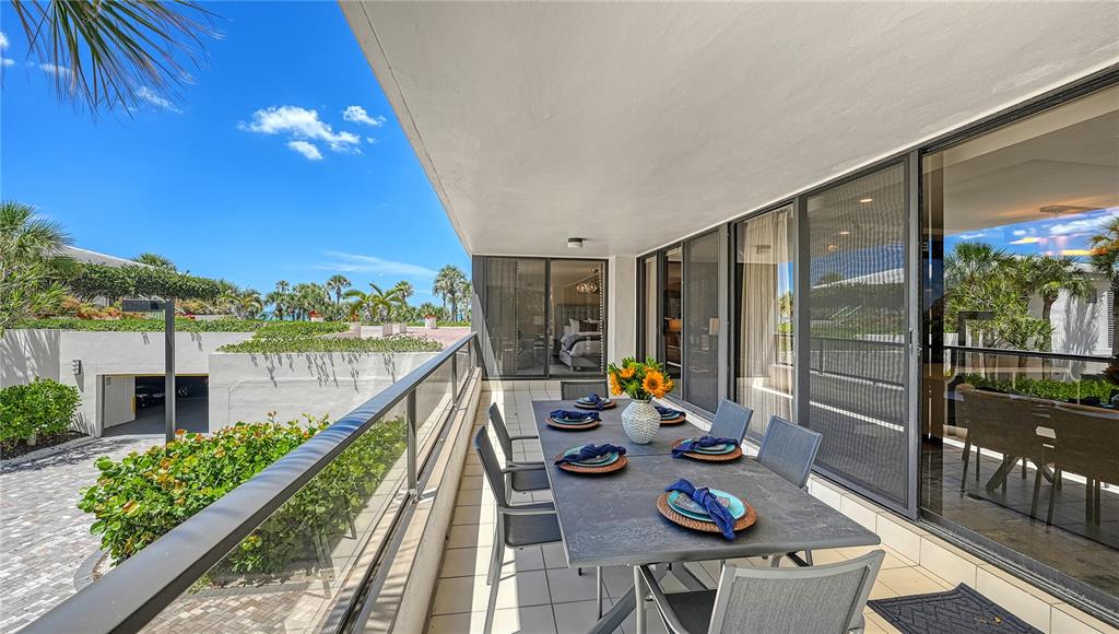 SANCTUARY II - Residential