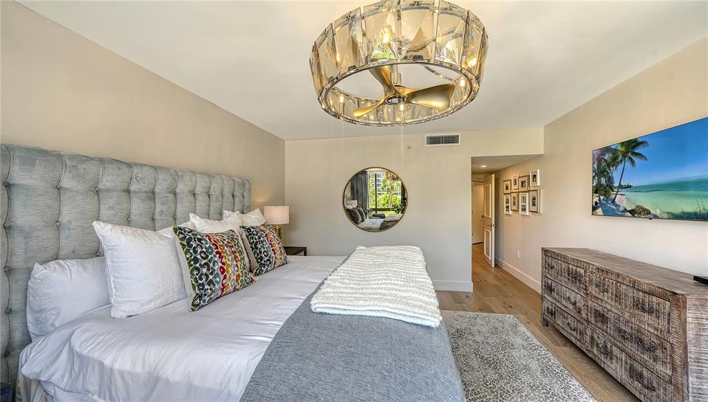 SANCTUARY II - Residential