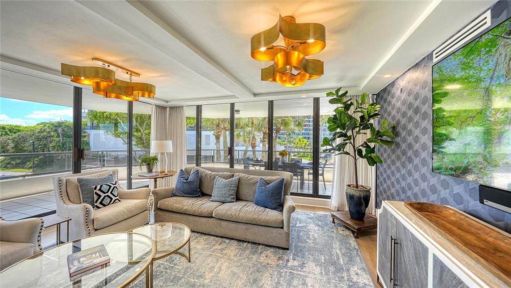 SANCTUARY II - Residential