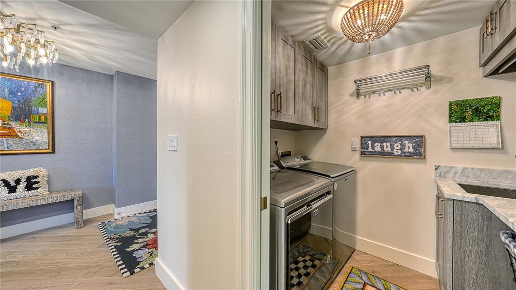 SANCTUARY II - Residential