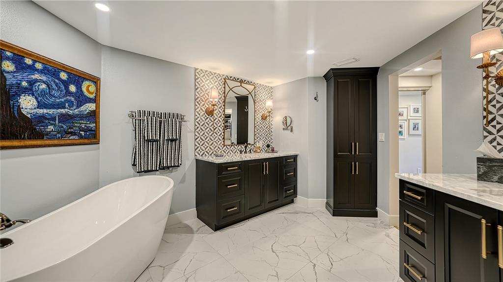 SANCTUARY II - Residential