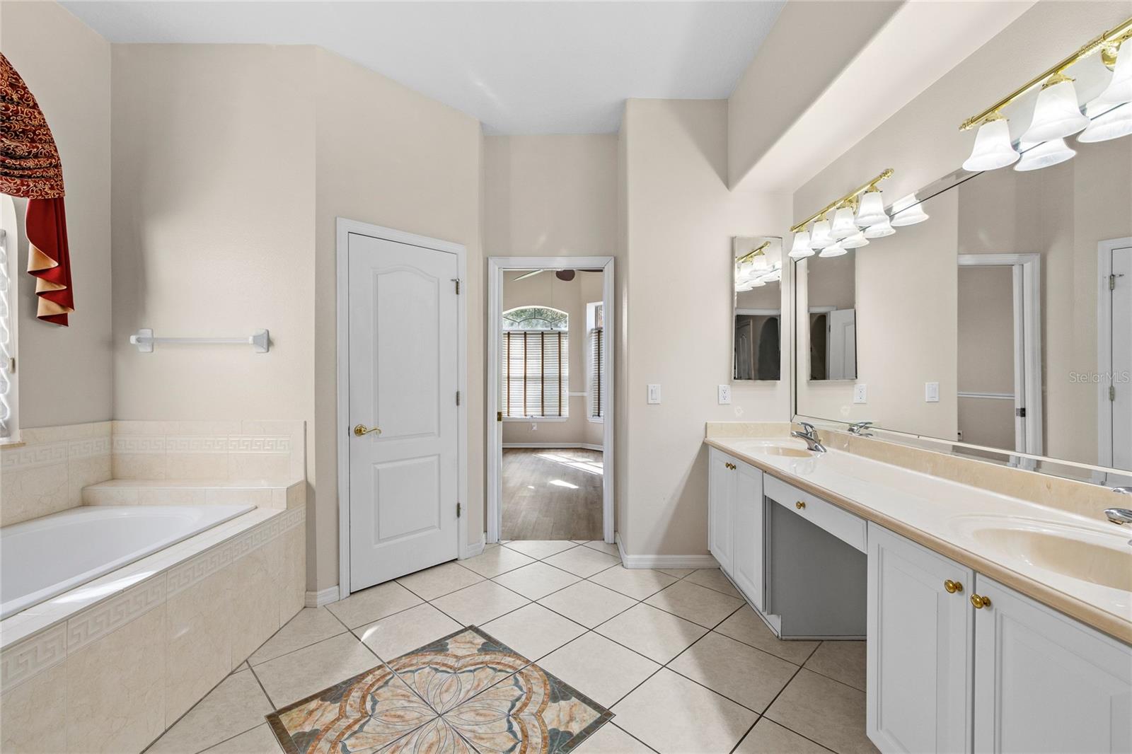 STONEYBROOK WEST 44/134 - Residential