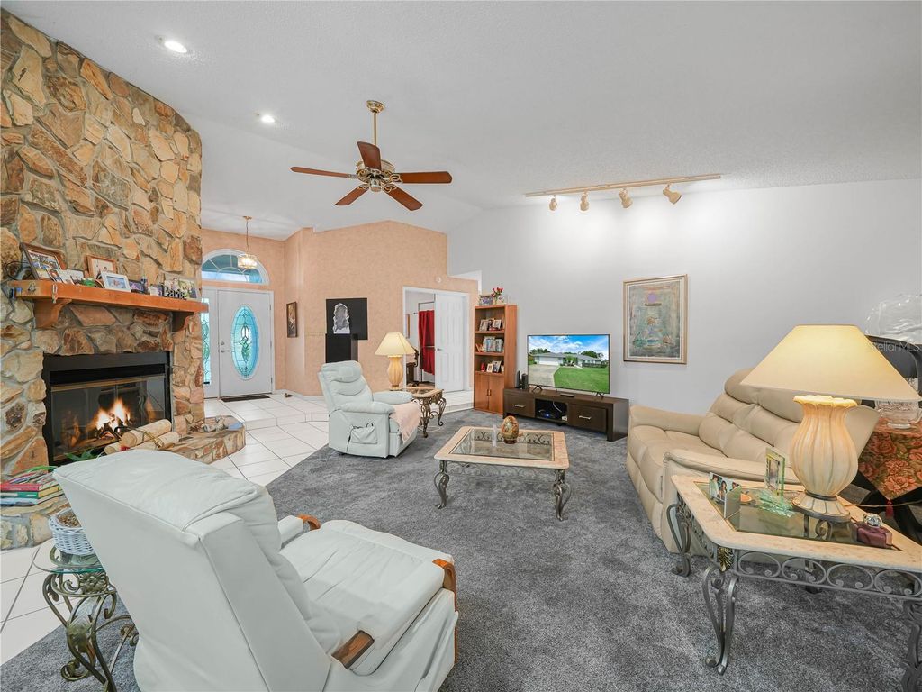 Photo of 409 N 6th Street, Lake Hamilton, FL 33851 (MLS # P4934798)