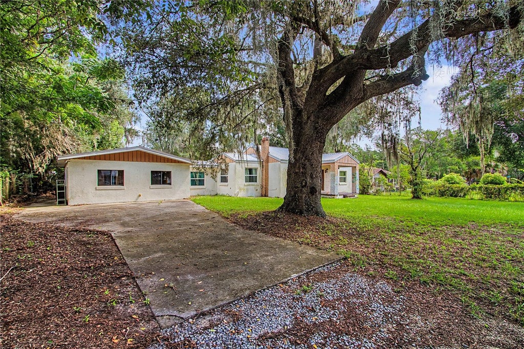Photo of 20179 The Granada, Dunnellon, FL 34432 (MLS # OM730476)