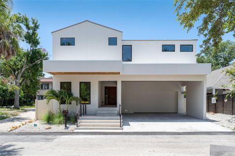 Property photo of 1680 Cherry Lane, Sarasota, FL 34236