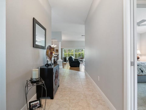 490 Little River Path, The Villages, FL 32162