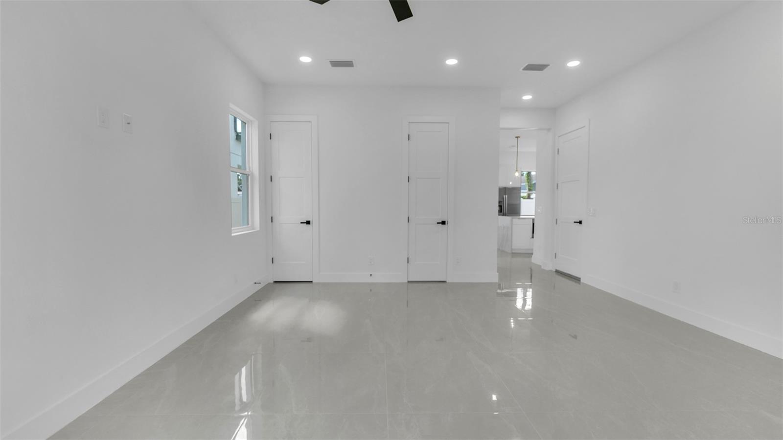 3320 TARLTON STREET N