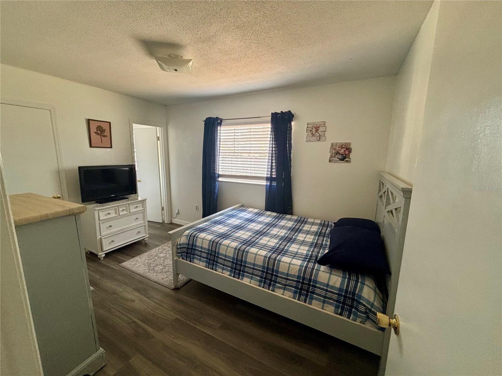 WEST LYNNHURST 2ND ADD - Residential