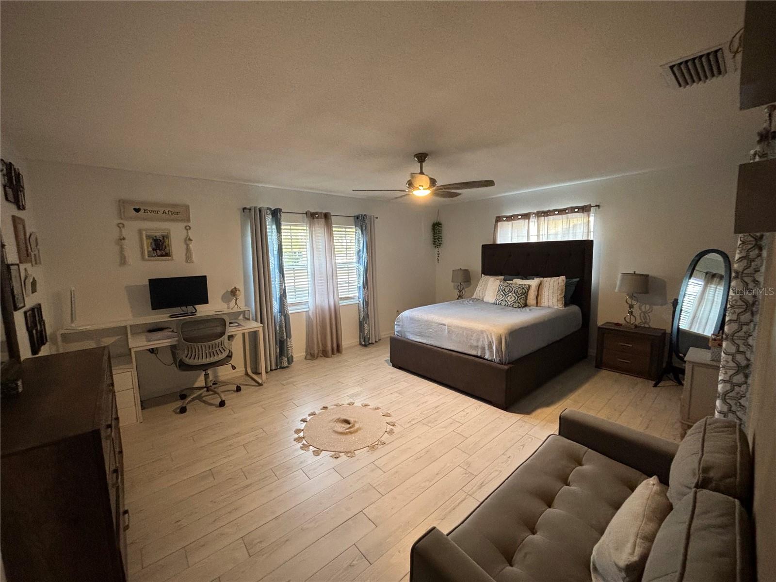 WEST LYNNHURST 2ND ADD - Residential