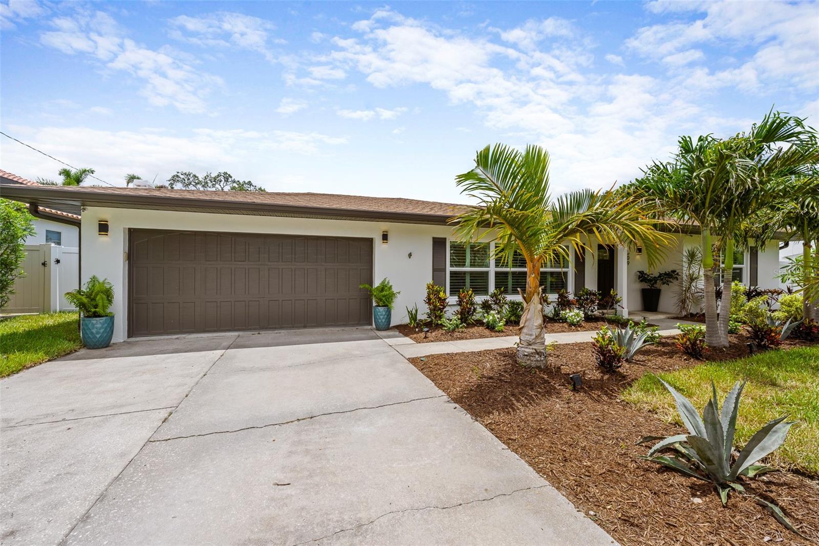 309 PALMETTO LANE