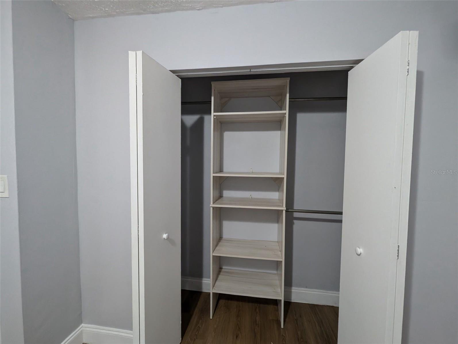 BOWE GARDENS SEC J 01 - Residential