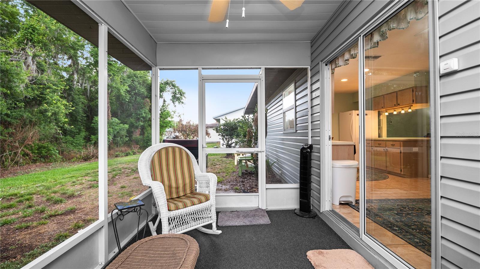 COLONNADES PH 02 - Residential