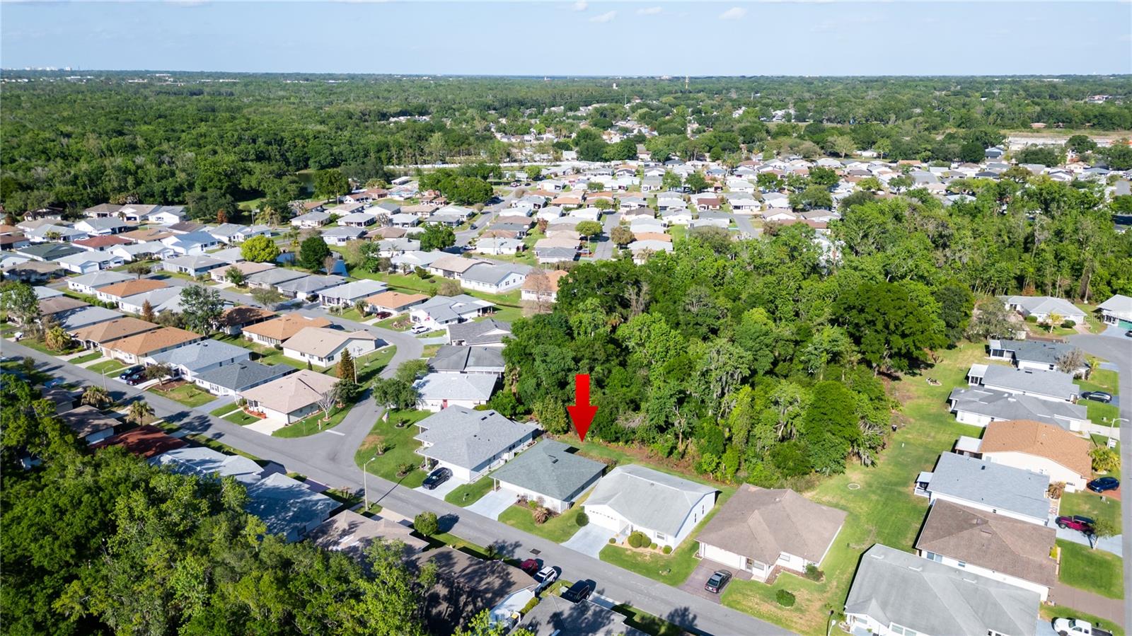 COLONNADES PH 02 - Residential