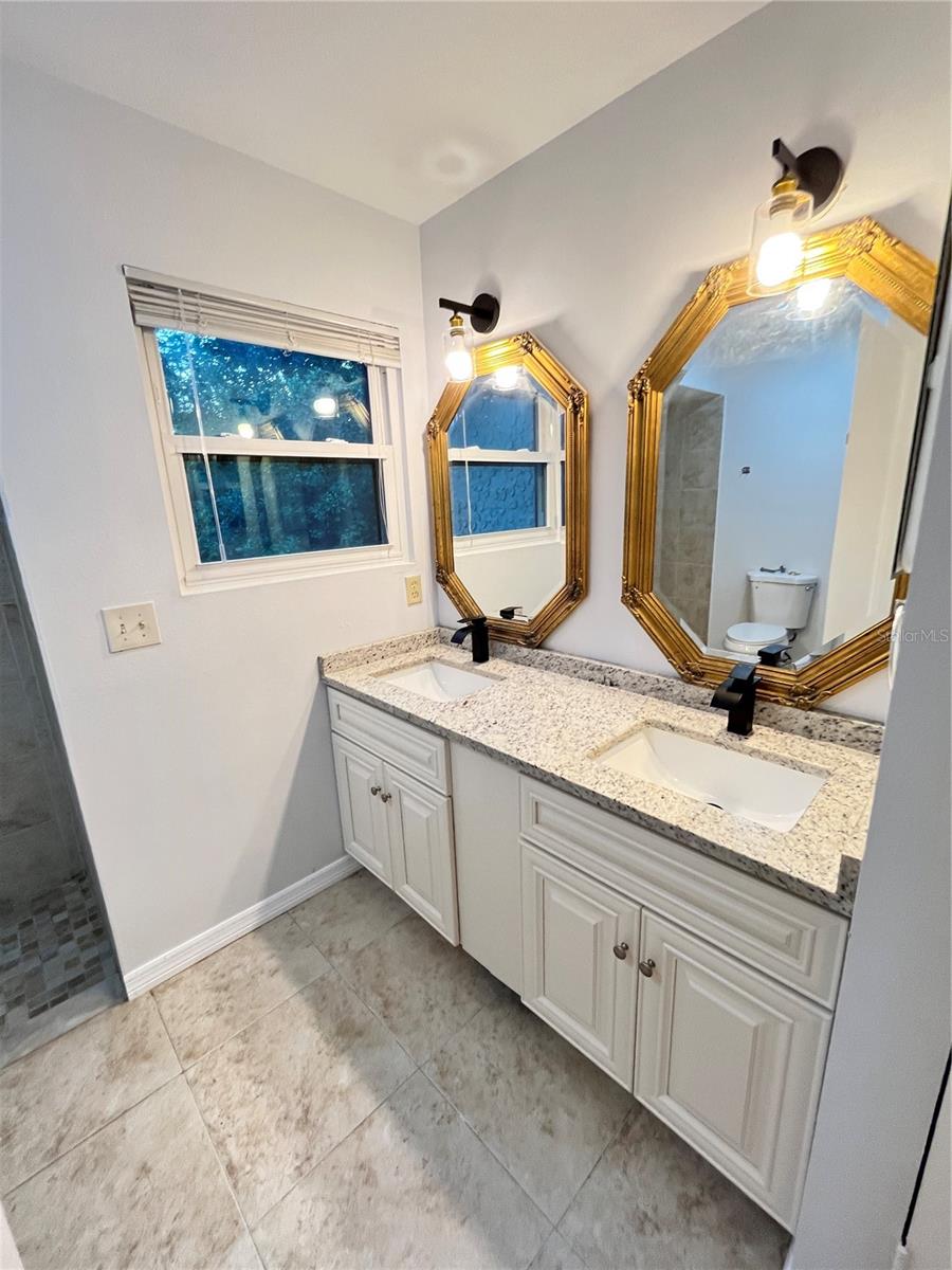 ROBINWOODS - Residential