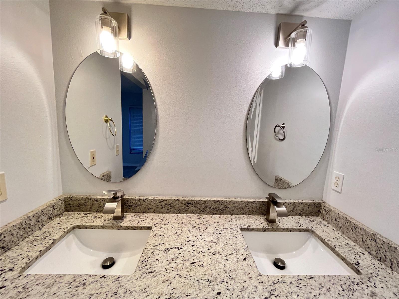 ROBINWOODS - Residential