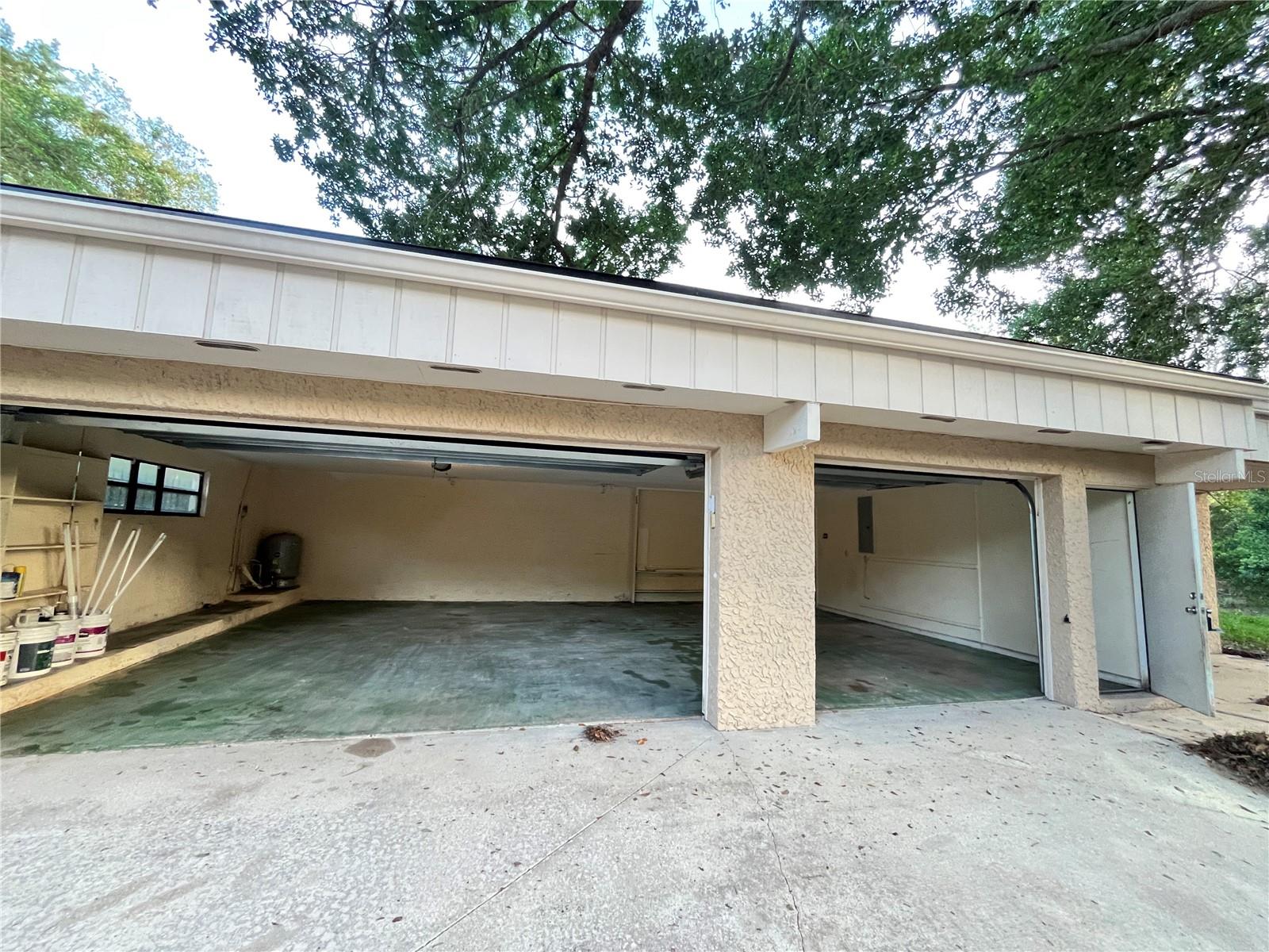 ROBINWOODS - Residential