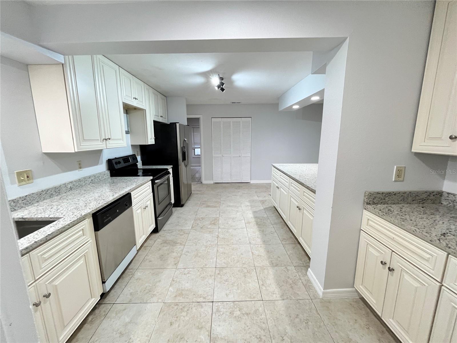 ROBINWOODS - Residential