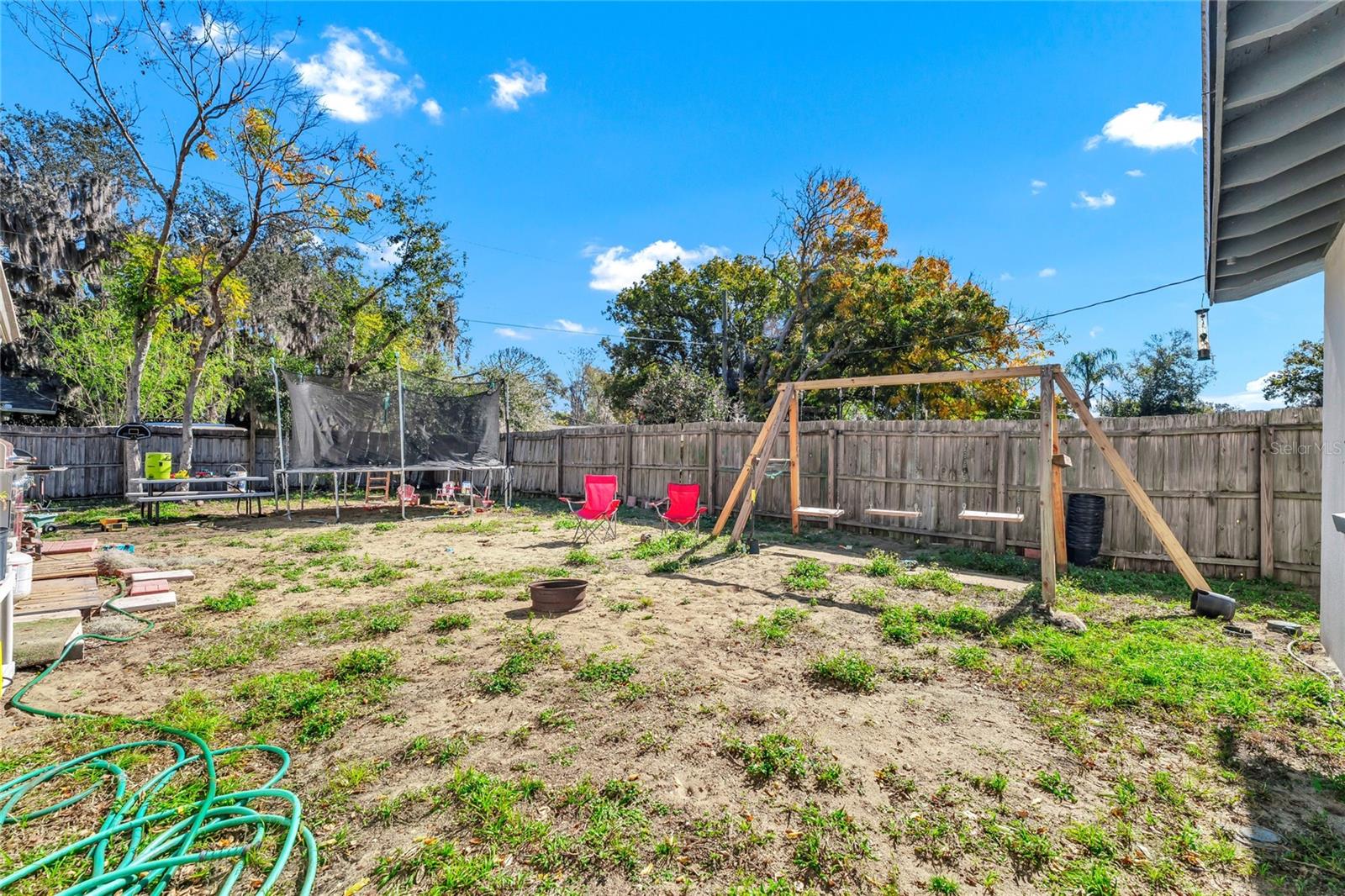 HOWEY LAKE SHORE HEIGHTS - Residential