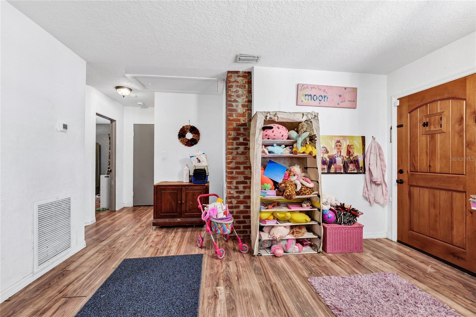 HOWEY LAKE SHORE HEIGHTS - Residential