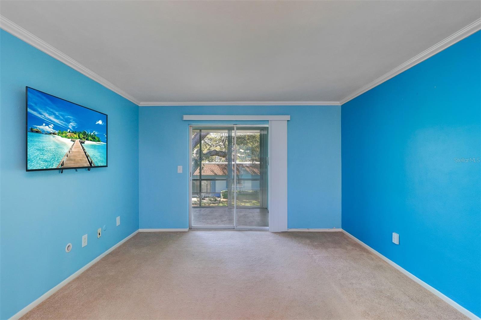 200 GLENNES LANE 205