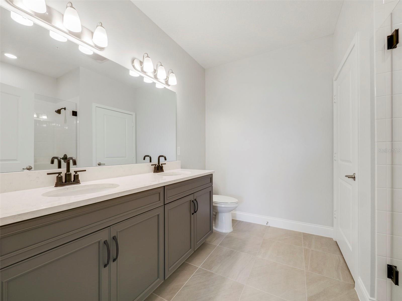 GATHERINGS OF LAKE NONA 7 CONDO - Residential